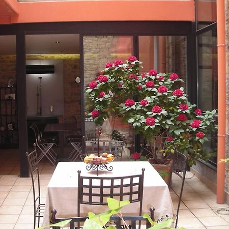 ホテル Au Patio Morand リヨン エクステリア 写真