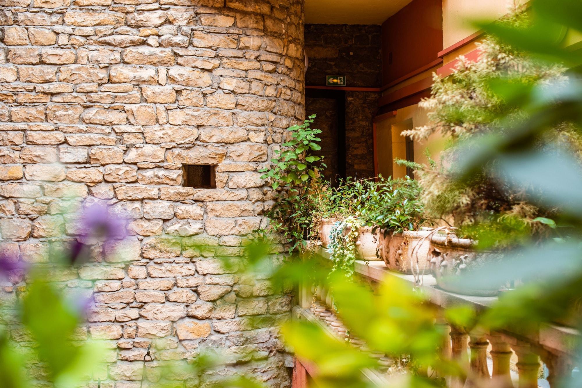 ホテル Au Patio Morand リヨン エクステリア 写真